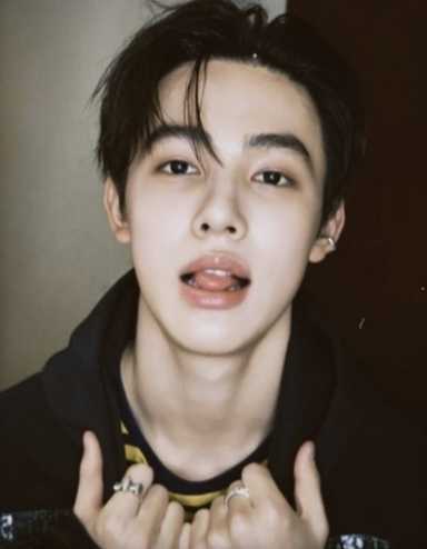 훈